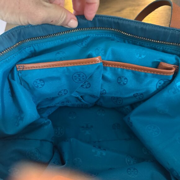 Tory Burch Penn Tote Bag in Teal & Tan - Picture 8 of 16